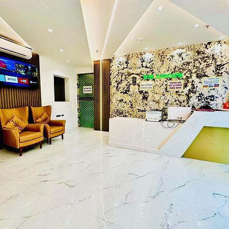 Hotel Hsp Plaza New Delhi Eksteriør bilde