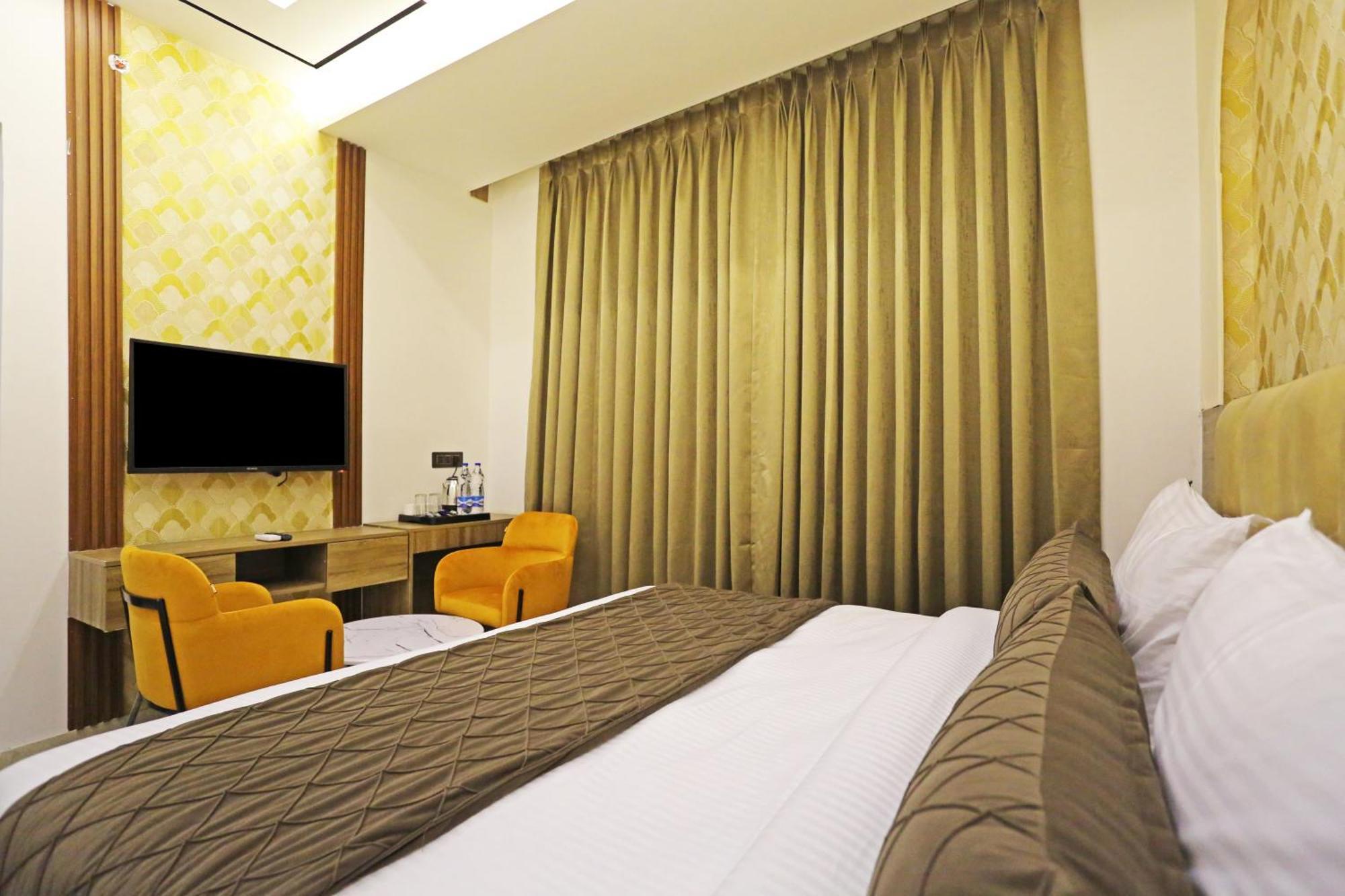 Hotel Hsp Plaza New Delhi Eksteriør bilde