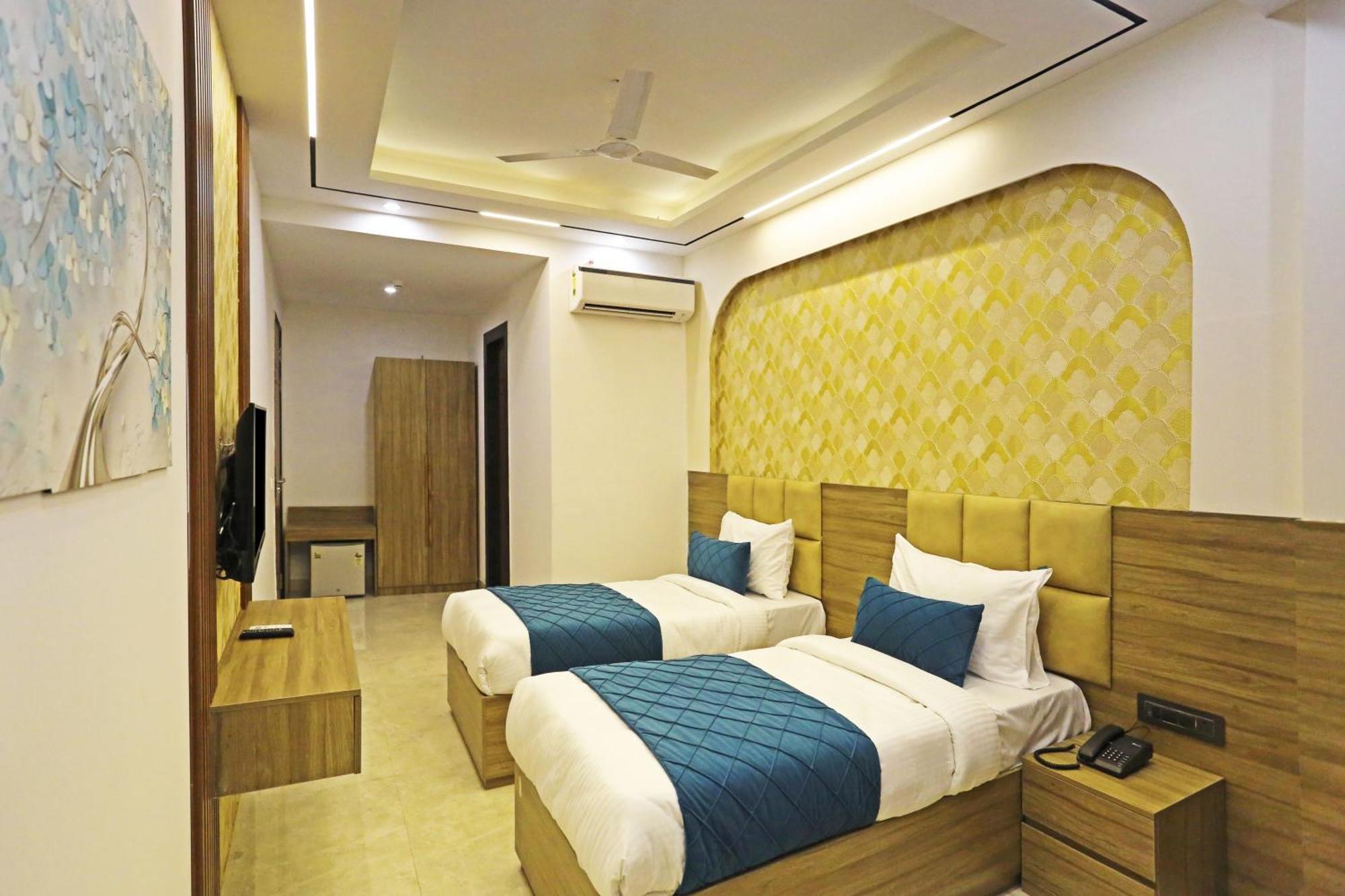 Hotel Hsp Plaza New Delhi Eksteriør bilde