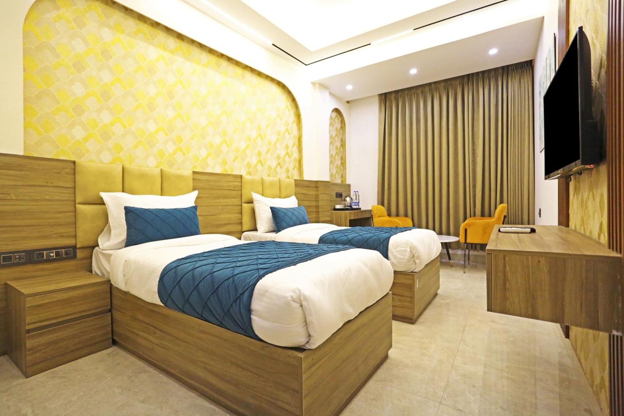 Hotel Hsp Plaza New Delhi Eksteriør bilde