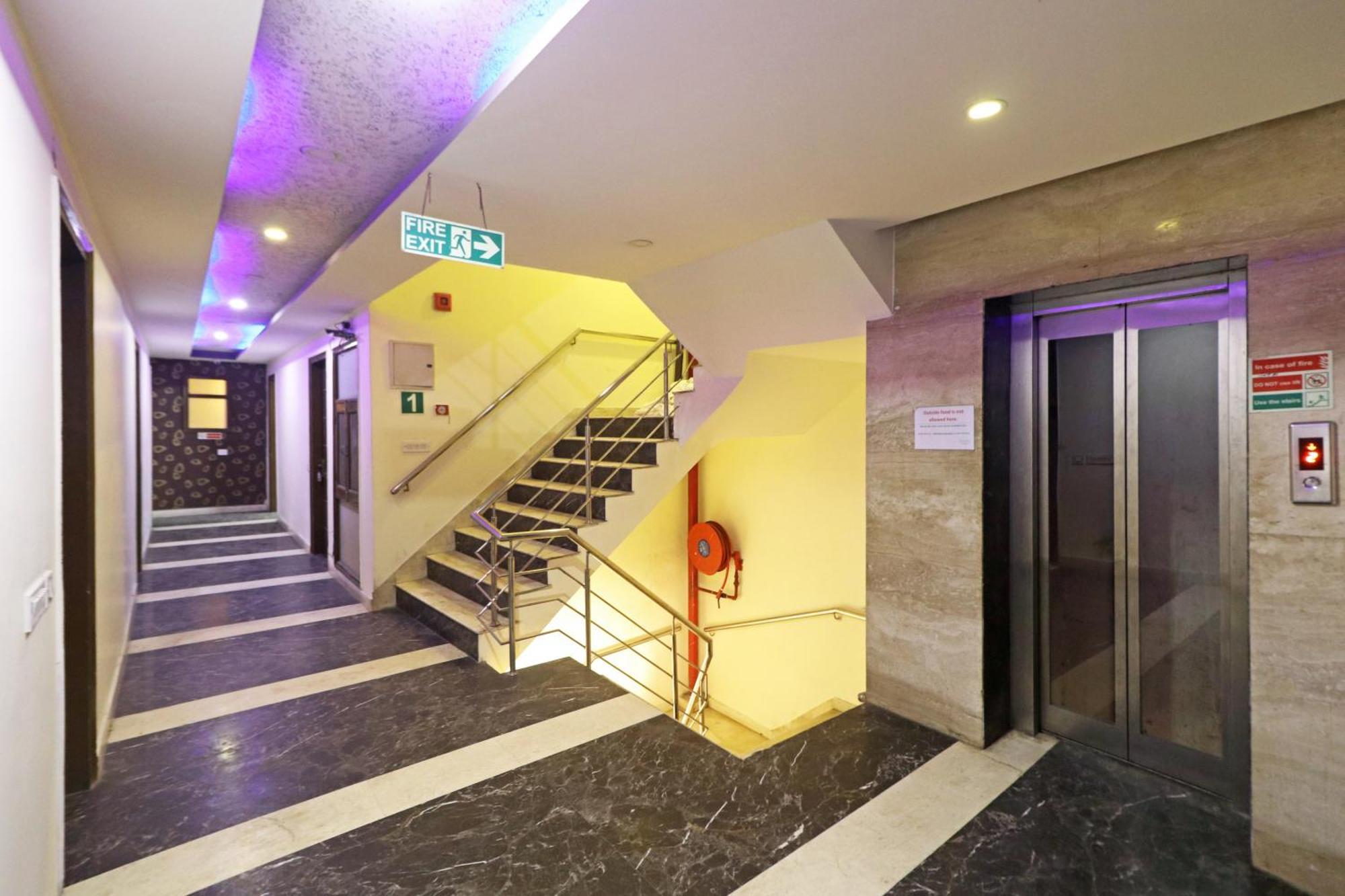 Hotel Hsp Plaza New Delhi Eksteriør bilde